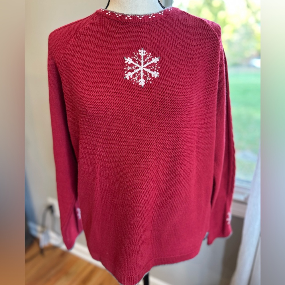 Woolrich red Crewneck Sweater embroidered Snowflake Medium